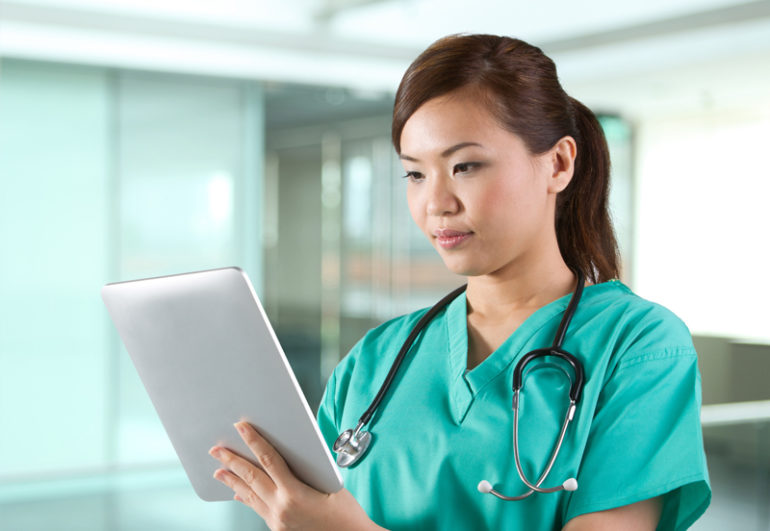 Garde malade non médicalisée